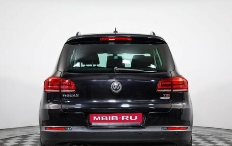 Volkswagen Tiguan I, 2016 год, 1 499 000 рублей, 6 фотография