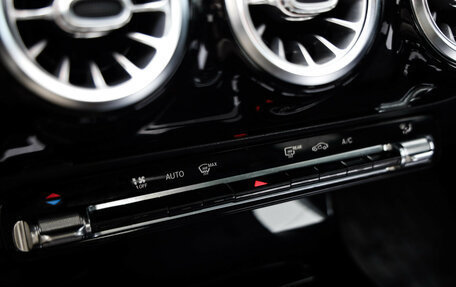 Mercedes-Benz CLA, 2019 год, 2 949 000 рублей, 21 фотография