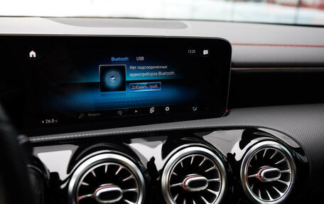 Mercedes-Benz CLA, 2019 год, 2 949 000 рублей, 17 фотография