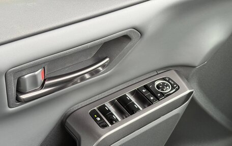 Toyota RAV4, 2026 год, 4 690 000 рублей, 24 фотография