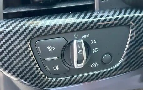 Audi A4, 2022 год, 2 500 000 рублей, 17 фотография