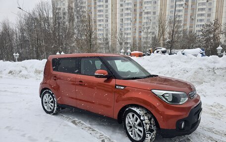 KIA Soul II рестайлинг, 2017 год, 1 295 000 рублей, 3 фотография