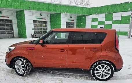 KIA Soul II рестайлинг, 2017 год, 1 295 000 рублей, 8 фотография