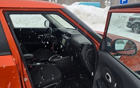 KIA Soul II рестайлинг, 2017 год, 1 295 000 рублей, 12 фотография