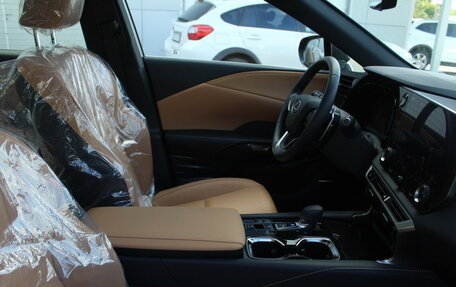 Lexus RX IV рестайлинг, 2024 год, 9 888 000 рублей, 14 фотография