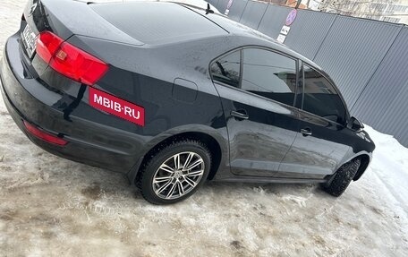 Volkswagen Jetta VI, 2013 год, 1 080 000 рублей, 8 фотография