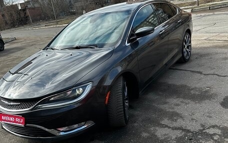Chrysler 200 II, 2015 год, 1 390 000 рублей, 6 фотография