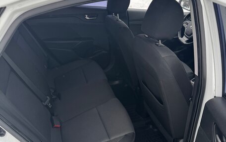 Hyundai Solaris II рестайлинг, 2018 год, 1 200 000 рублей, 3 фотография