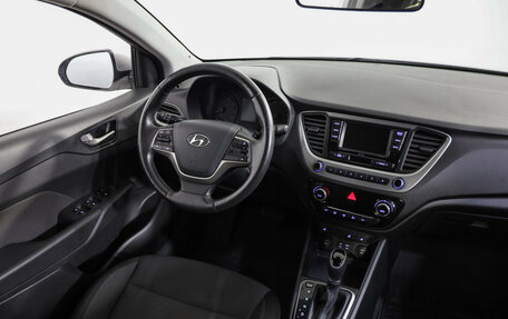 Hyundai Solaris II рестайлинг, 2017 год, 1 099 000 рублей, 8 фотография