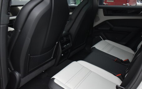 Porsche Cayenne III, 2025 год, 25 500 000 рублей, 21 фотография