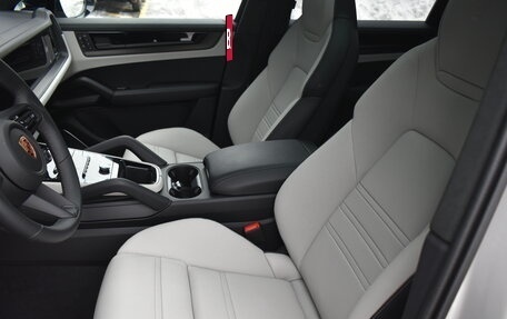 Porsche Cayenne III, 2025 год, 25 500 000 рублей, 15 фотография