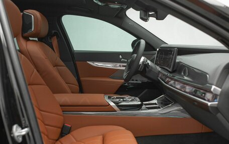 BMW 7 серия, 2025 год, 18 770 000 рублей, 32 фотография