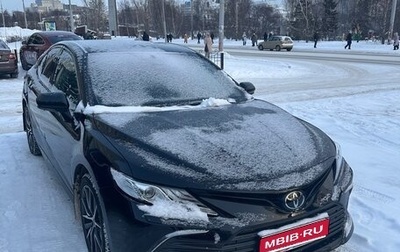 Toyota Camry, 2022 год, 3 950 000 рублей, 1 фотография