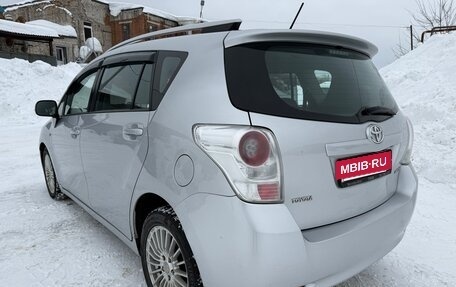 Toyota Verso I, 2010 год, 890 000 рублей, 3 фотография