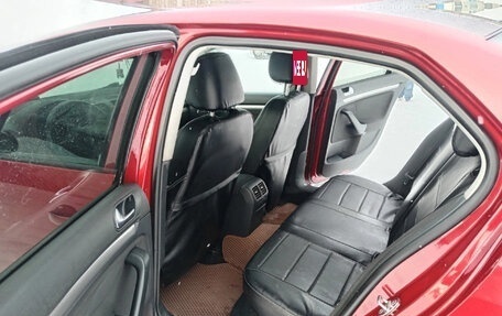 Volkswagen Jetta VI, 2010 год, 650 000 рублей, 8 фотография