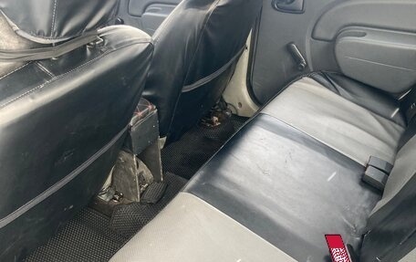 Renault Logan I, 2005 год, 130 000 рублей, 10 фотография