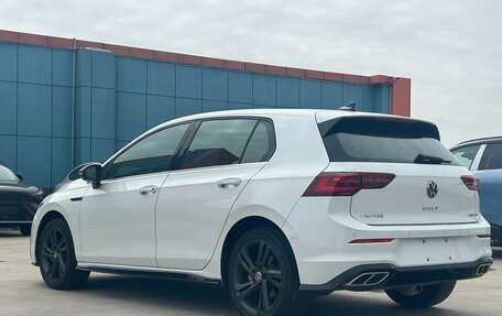 Volkswagen Golf VIII, 2023 год, 2 150 000 рублей, 3 фотография