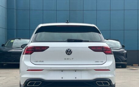 Volkswagen Golf VIII, 2023 год, 2 150 000 рублей, 4 фотография