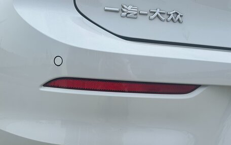 Volkswagen Golf VIII, 2023 год, 2 150 000 рублей, 16 фотография