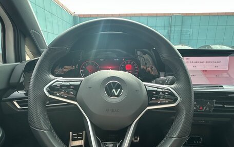 Volkswagen Golf VIII, 2023 год, 2 150 000 рублей, 34 фотография