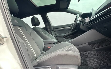 Volkswagen Golf VIII, 2023 год, 2 150 000 рублей, 30 фотография