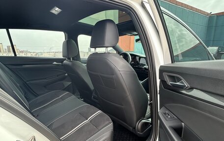 Volkswagen Golf VIII, 2023 год, 2 150 000 рублей, 28 фотография