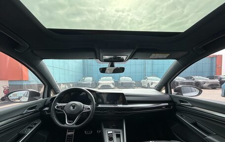 Volkswagen Golf VIII, 2023 год, 2 150 000 рублей, 39 фотография