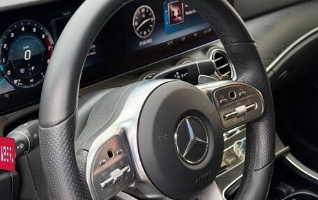 Mercedes-Benz E-Класс, 2019 год, 3 199 000 рублей, 6 фотография