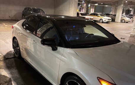 Toyota Camry, 2018 год, 2 150 000 рублей, 4 фотография