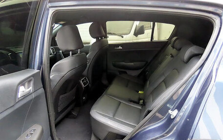 KIA Sportage IV рестайлинг, 2021 год, 1 350 000 рублей, 6 фотография