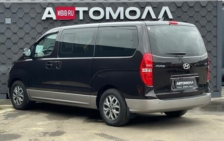 Hyundai H-1 II рестайлинг, 2018 год, 2 800 000 рублей, 7 фотография