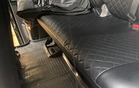 Hyundai H-1 II рестайлинг, 2011 год, 1 700 000 рублей, 5 фотография