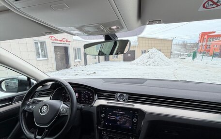 Volkswagen Passat B8 рестайлинг, 2019 год, 2 200 000 рублей, 29 фотография
