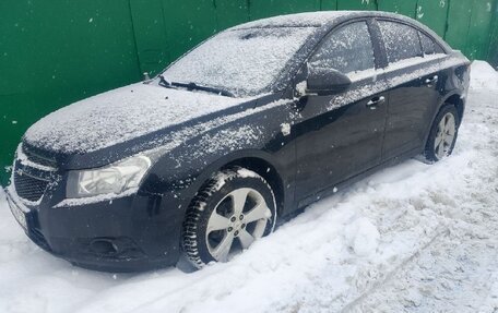 Chevrolet Cruze II, 2011 год, 620 000 рублей, 3 фотография