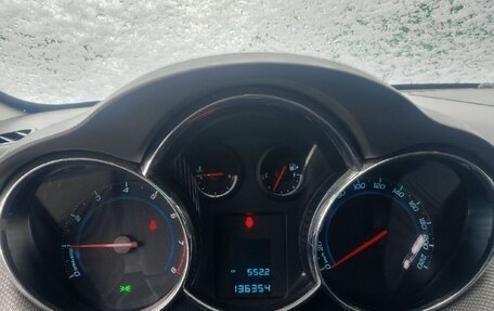 Chevrolet Cruze II, 2011 год, 620 000 рублей, 10 фотография