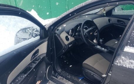 Chevrolet Cruze II, 2011 год, 620 000 рублей, 8 фотография