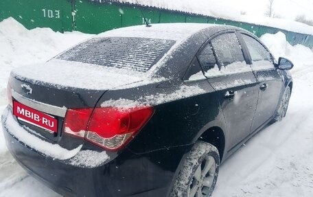 Chevrolet Cruze II, 2011 год, 620 000 рублей, 4 фотография
