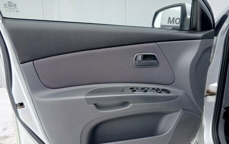 KIA Rio II, 2009 год, 635 000 рублей, 19 фотография