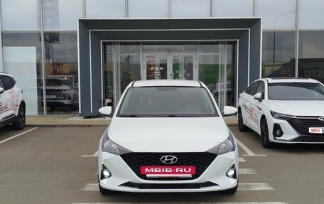 Hyundai Solaris II рестайлинг, 2020 год, 1 400 000 рублей, 2 фотография