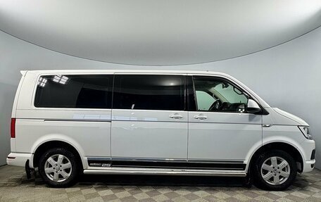 Volkswagen Caravelle T6 рестайлинг, 2017 год, 2 350 000 рублей, 7 фотография