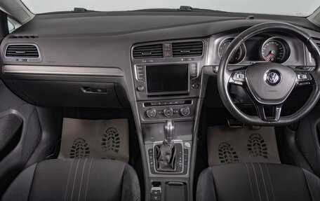 Volkswagen Golf VII, 2016 год, 1 889 000 рублей, 10 фотография