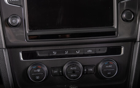 Volkswagen Golf VII, 2016 год, 1 889 000 рублей, 16 фотография