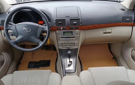 Toyota Avensis III рестайлинг, 2007 год, 719 000 рублей, 10 фотография