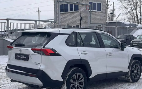 Toyota RAV4, 2025 год, 4 300 000 рублей, 4 фотография