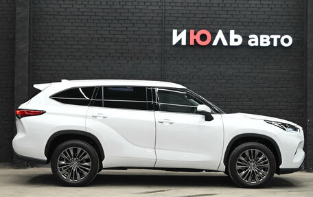 Toyota Highlander, 2025 год, 5 720 000 рублей, 9 фотография