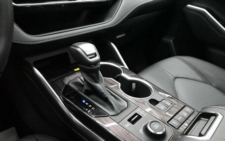 Toyota Highlander, 2025 год, 5 720 000 рублей, 19 фотография