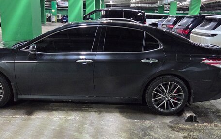 Toyota Camry, 2023 год, 4 150 000 рублей, 2 фотография