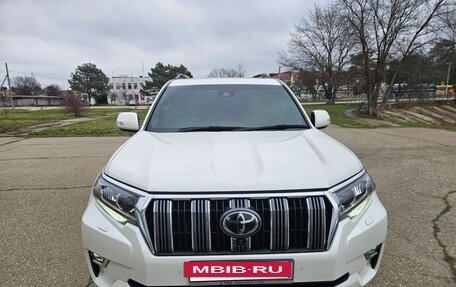 Toyota Land Cruiser Prado 150 рестайлинг 2, 2019 год, 5 100 000 рублей, 2 фотография