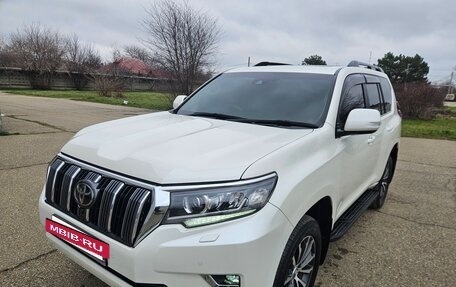Toyota Land Cruiser Prado 150 рестайлинг 2, 2019 год, 5 100 000 рублей, 3 фотография