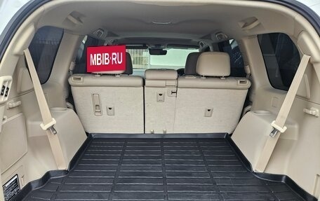 Toyota Land Cruiser Prado 150 рестайлинг 2, 2019 год, 5 100 000 рублей, 16 фотография